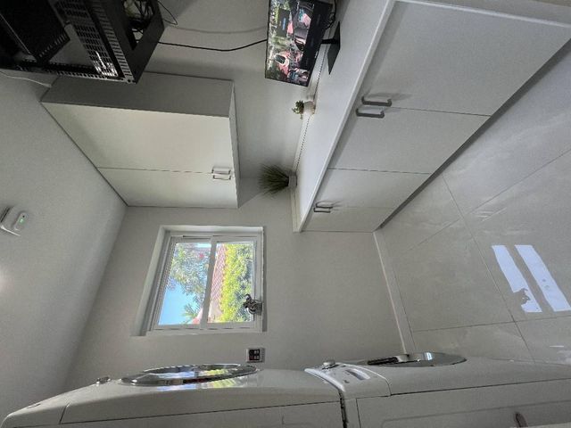 1042 Tyler Street, Hollywood, FL 33019