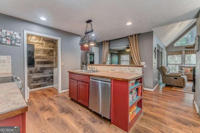 264 Fox Den Circle, Jasper, GA 30143