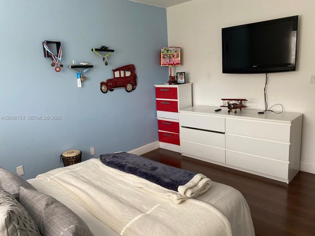 1103 Washington St, Hollywood, FL 33019