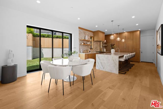 1325 Thayer Avenue, Los Angeles, CA 90024