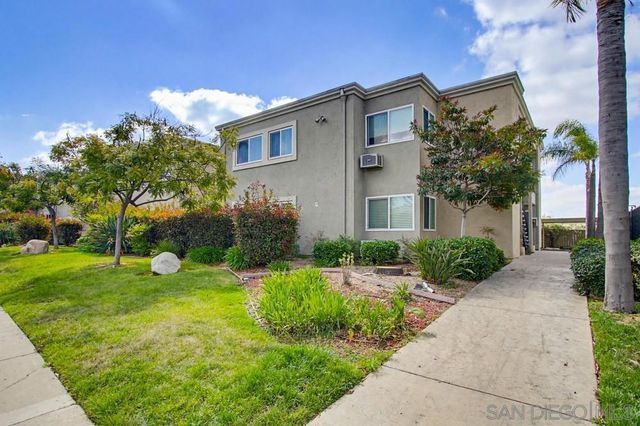 12745 Robison Blvd 18, Poway, CA 92064