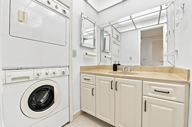 448 PIEDMONT J 448, Delray Beach, FL 33484