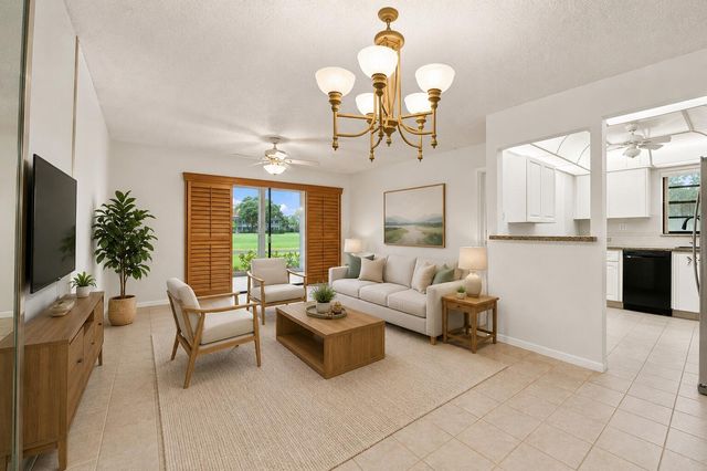 448 PIEDMONT J 448, Delray Beach, FL 33484