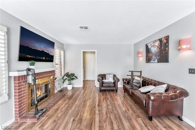 7531 Kalmalii Avenue, Las Vegas, NV 89147