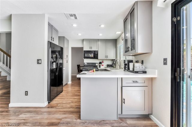 7531 Kalmalii Avenue, Las Vegas, NV 89147