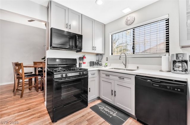 7531 Kalmalii Avenue, Las Vegas, NV 89147