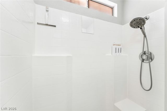 7531 Kalmalii Avenue, Las Vegas, NV 89147