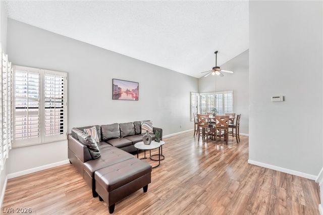 7531 Kalmalii Avenue, Las Vegas, NV 89147