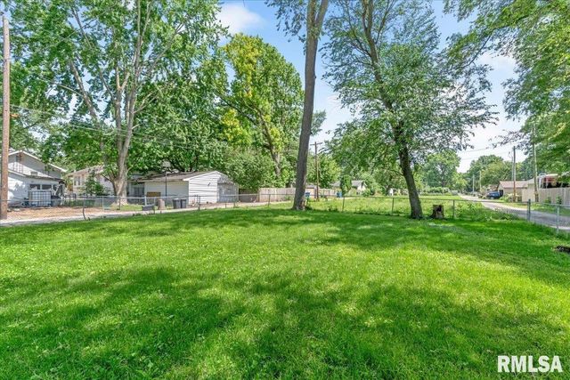 730 W ASH Street, Springfield, IL 62704