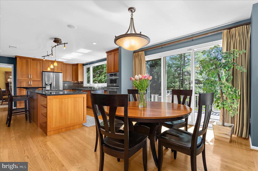 Image 17 of property listing at 3804 PORTMAN PL, Ellicott City, MD 21042