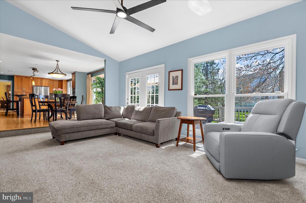 Image 18 of property listing at 3804 PORTMAN PL, Ellicott City, MD 21042