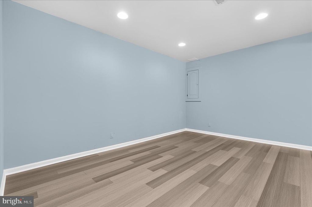 Image 42 of property listing at 3804 PORTMAN PL, Ellicott City, MD 21042