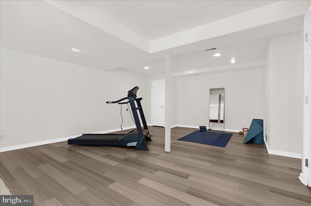 Image 48 of property listing at 3804 PORTMAN PL, Ellicott City, MD 21042