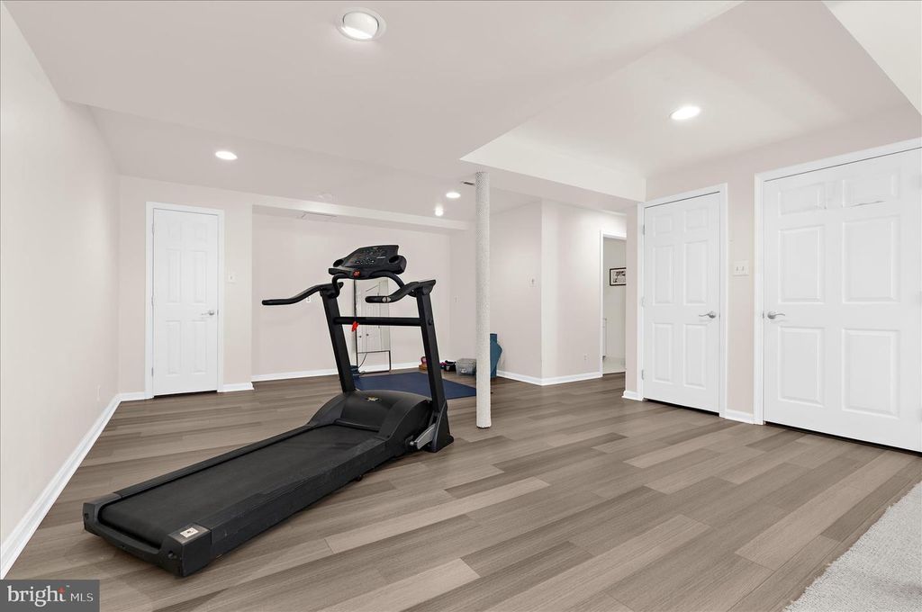 Image 50 of property listing at 3804 PORTMAN PL, Ellicott City, MD 21042