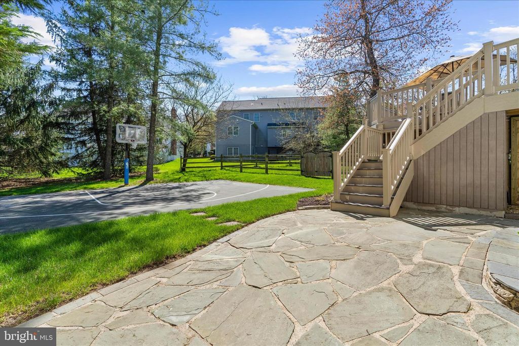 Image 59 of property listing at 3804 PORTMAN PL, Ellicott City, MD 21042