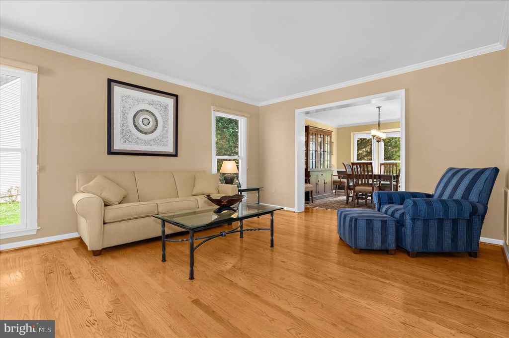 Image 6 of property listing at 3804 PORTMAN PL, Ellicott City, MD 21042