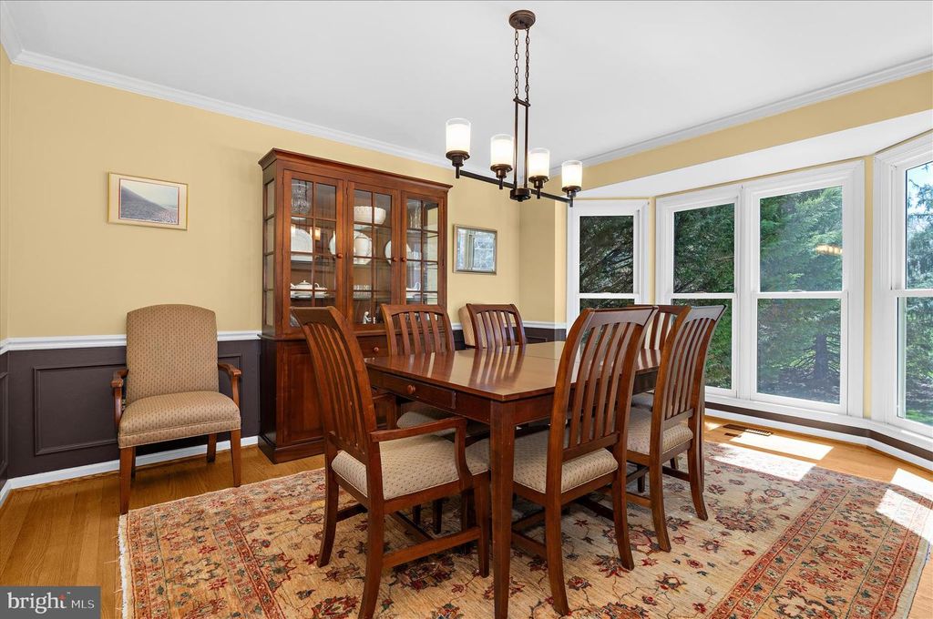 Image 9 of property listing at 3804 PORTMAN PL, Ellicott City, MD 21042