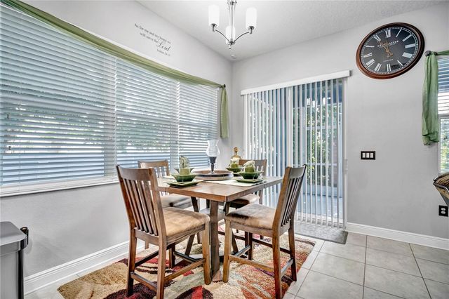 2806 W SAINT ISABEL STREET, Tampa, FL 33607