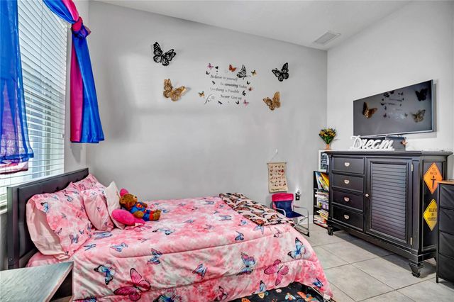 2806 W SAINT ISABEL STREET, Tampa, FL 33607