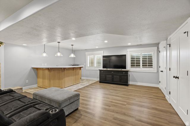 1848 W 1520 N, Clinton, UT 84015