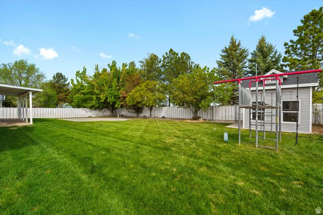 1848 W 1520 N, Clinton, UT 84015