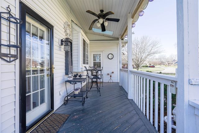 1639 N Woodridge Dr, Wichita, KS 67206