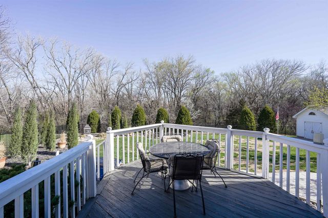 1639 N Woodridge Dr, Wichita, KS 67206