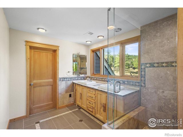3665 Colard Lane, Lyons, CO 80540