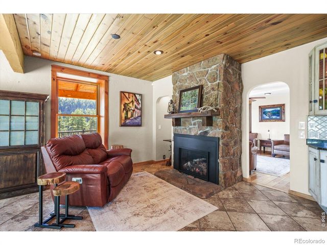 3665 Colard Lane, Lyons, CO 80540