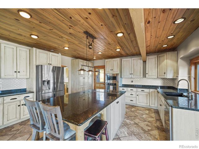 3665 Colard Lane, Lyons, CO 80540