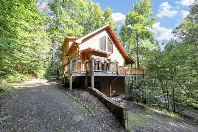357 Hemlock Trail, Blue Ridge, GA 30513