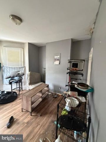1319 S WILTON ST, Philadelphia, PA 19143