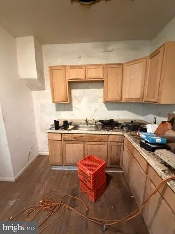 1319 S WILTON ST, Philadelphia, PA 19143