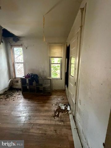 1319 S WILTON ST, Philadelphia, PA 19143