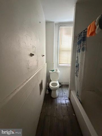1319 S WILTON ST, Philadelphia, PA 19143