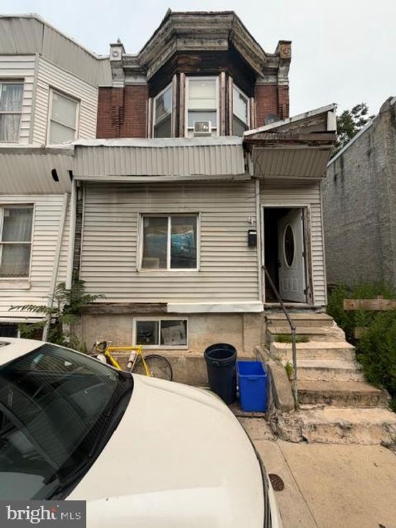 1319 S WILTON ST, Philadelphia, PA 19143