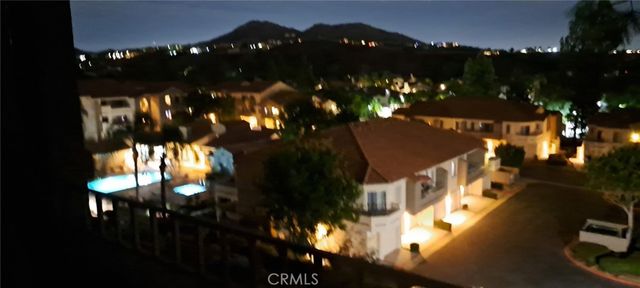 1015 La Terraza 207, Corona, CA 92879