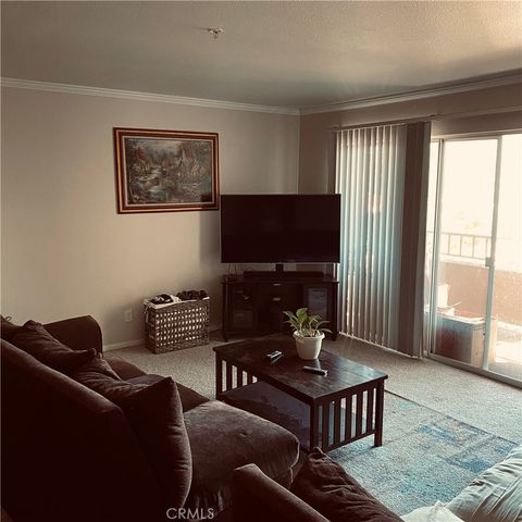 1015 La Terraza 207, Corona, CA 92879