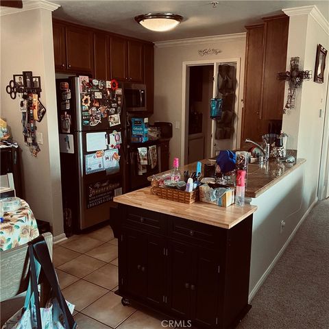 1015 La Terraza 207, Corona, CA 92879