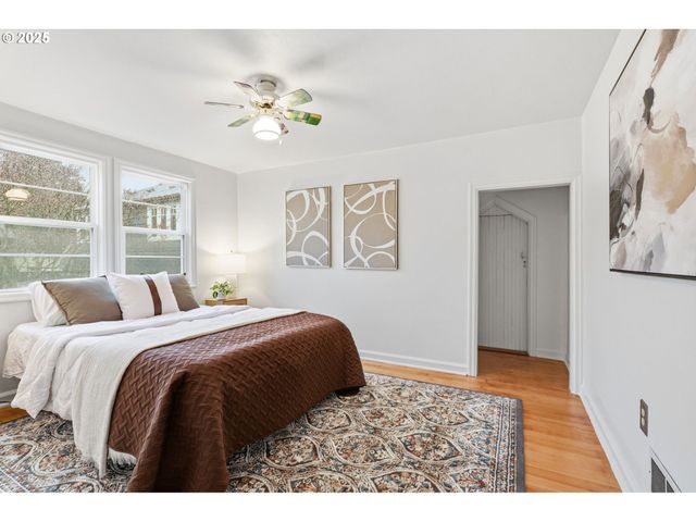 3194 Ne REGENTS Dr, Portland, OR 97212