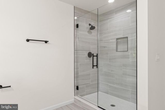 86 PEACH, Westville, NJ 08093