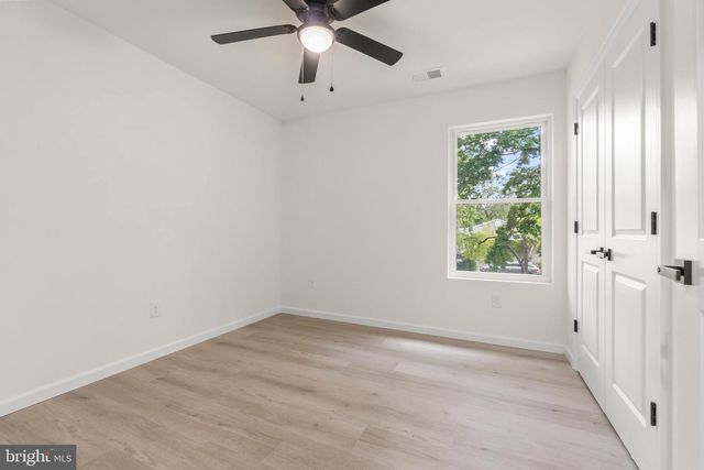 86 PEACH, Westville, NJ 08093