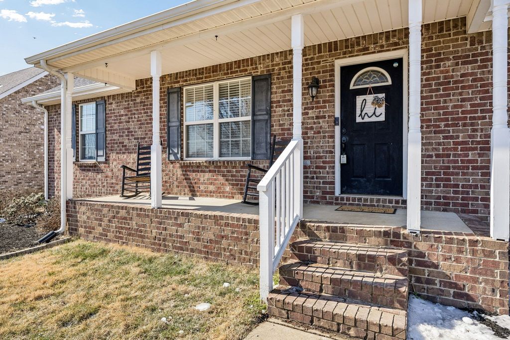 2207 Rankin Dr, Christiana, TN 37037