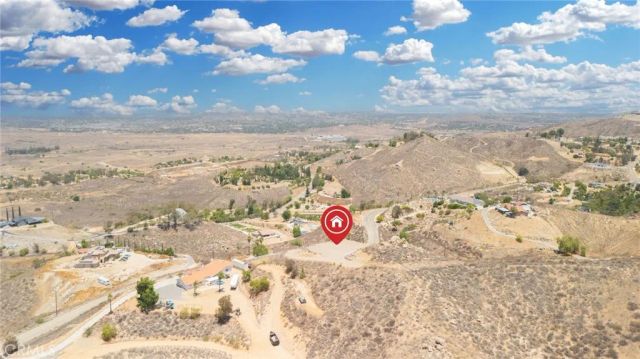 20825 Lakemount, Perris, CA 92570