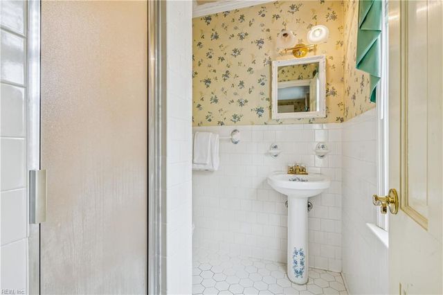 1309 Wythe LN, Virginia Beach, VA 23451