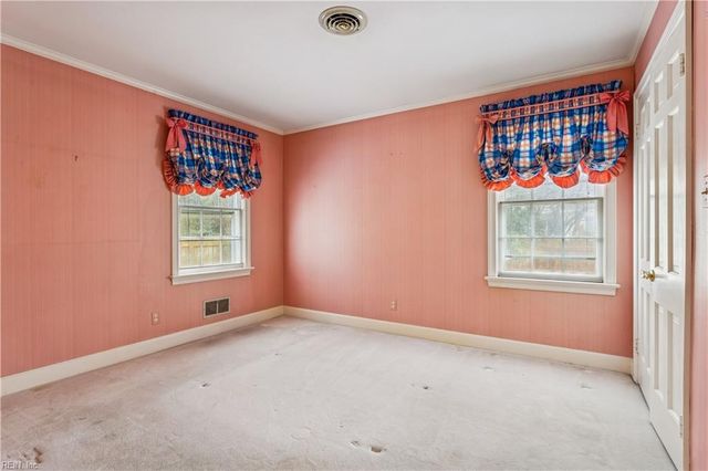 1309 Wythe LN, Virginia Beach, VA 23451