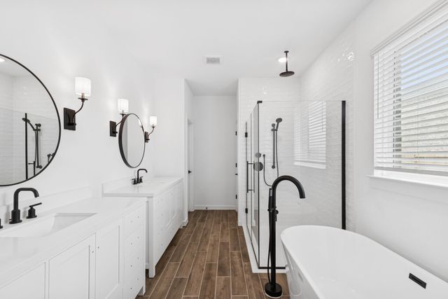 12119 Willow Way Avenue, Mont Belvieu, TX 77535