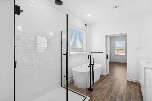 12119 Willow Way Avenue, Mont Belvieu, TX 77535