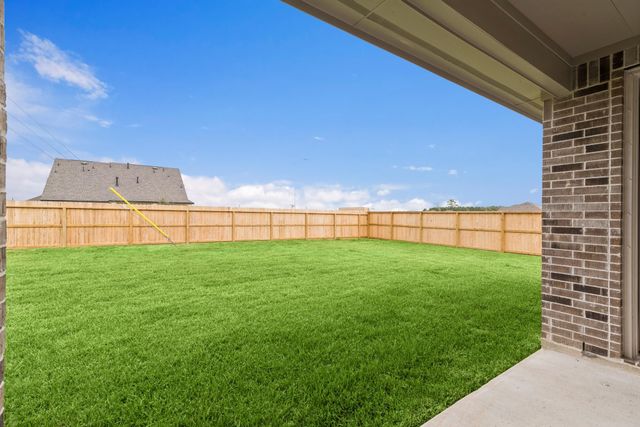 12119 Willow Way Avenue, Mont Belvieu, TX 77535