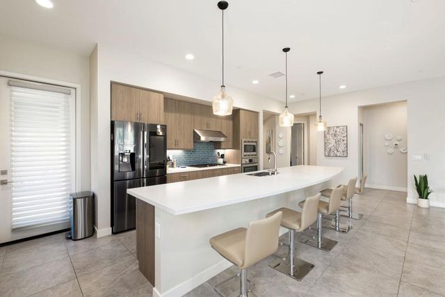 502 Retreat Circle, Palm Desert, CA 92260